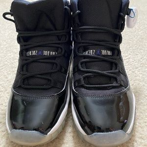 Size 7 - Jordan 11 Retro Space Jam 2016 378037 003